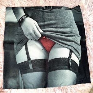 Brand new 18x18 Novelty Pillow Case

COVER ONLY NO PILLOW